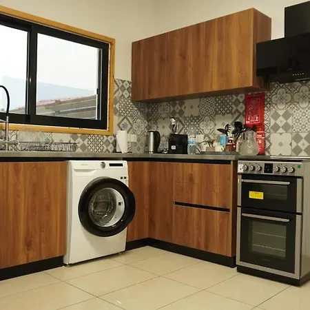 Modern 1-bedroom Ground Floor In Strovolos *