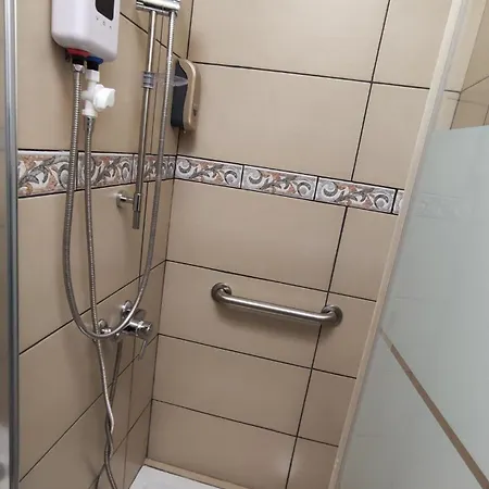 Modern 1-bedroom Ground Floor In Strovolos
