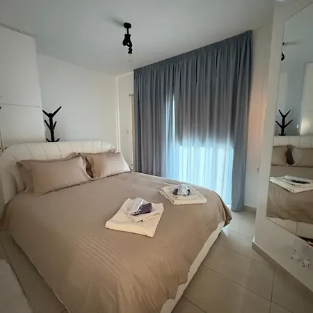 Apartment Modern 1-bedroom Ground Floor In Strovolos *