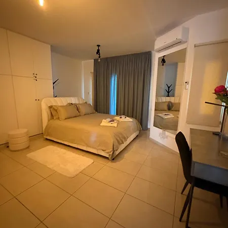 Modern 1-bedroom Ground Floor In Strovolos Apartment Lakatamia